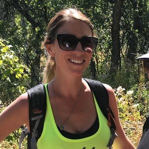 Meet your Posher, Kelli